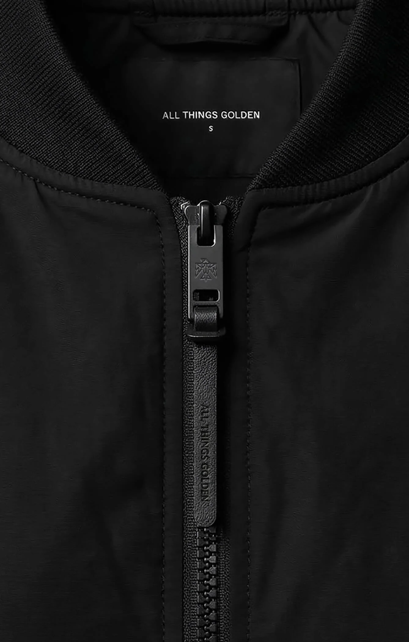 THE CLASSIC BOMBER JACKET - BLACK - Image 10